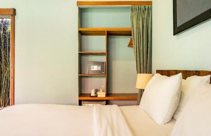 Big Brother Surf Inn Canggu Eksteriør billede