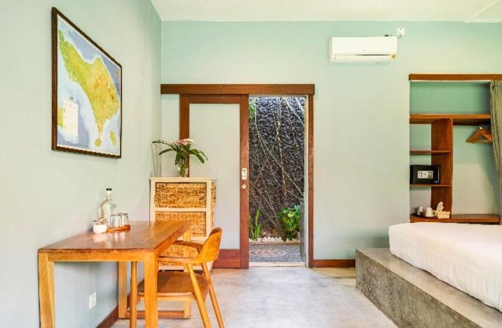 Big Brother Surf Inn Canggu Eksteriør billede