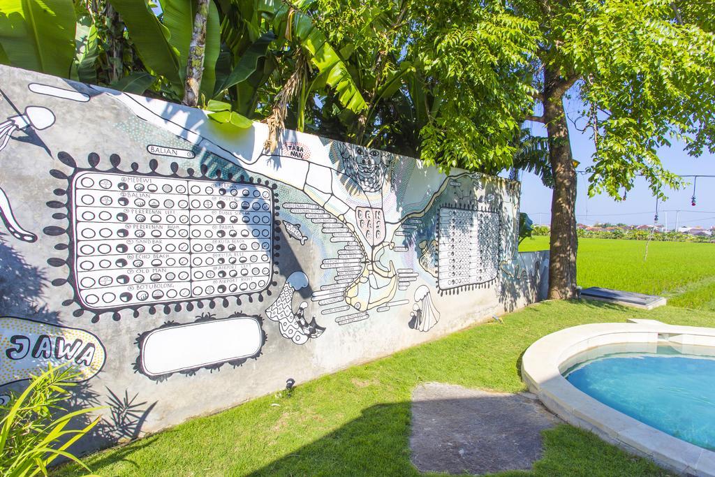 Big Brother Surf Inn Canggu Eksteriør billede
