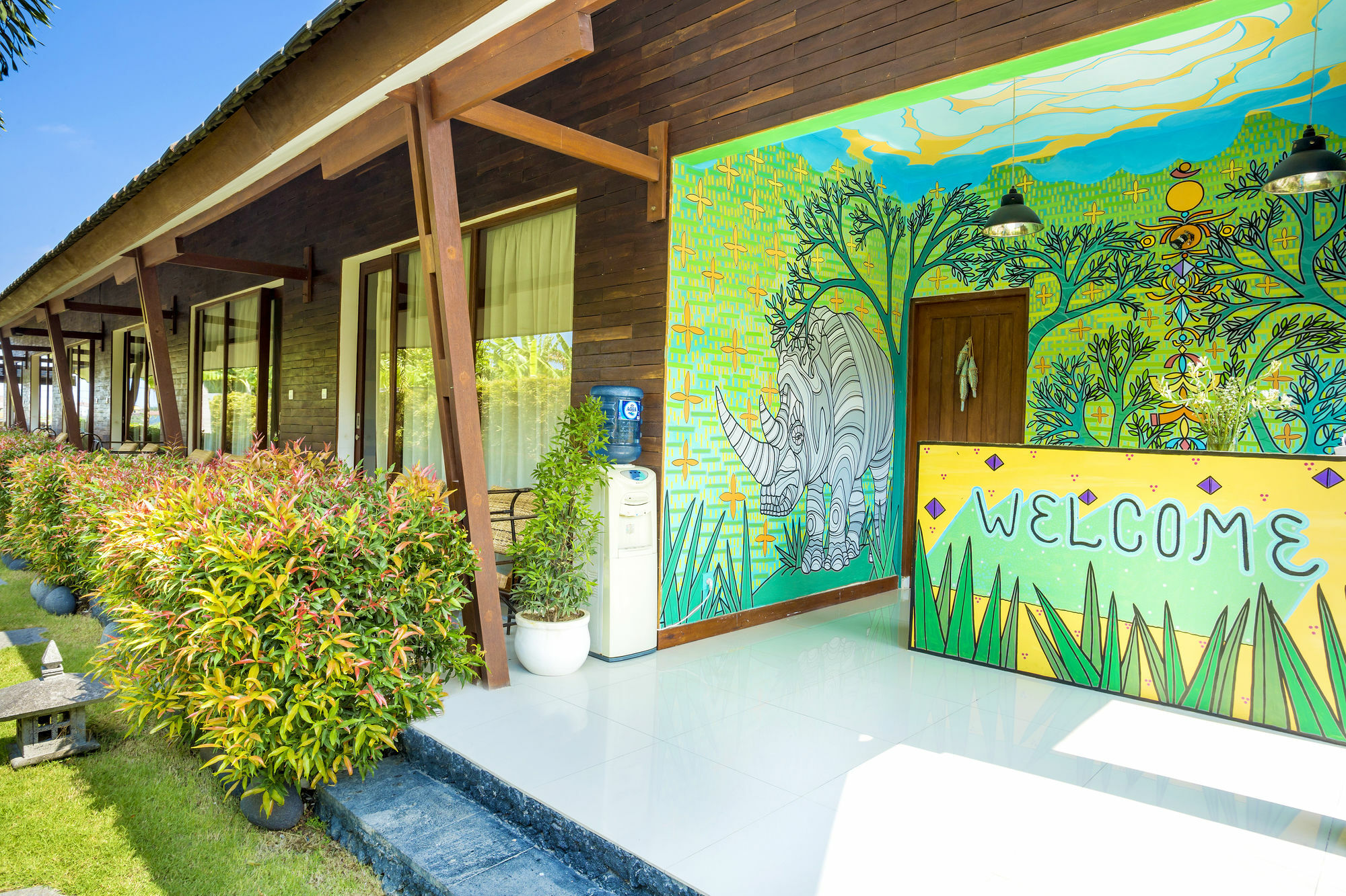 Big Brother Surf Inn Canggu Eksteriør billede